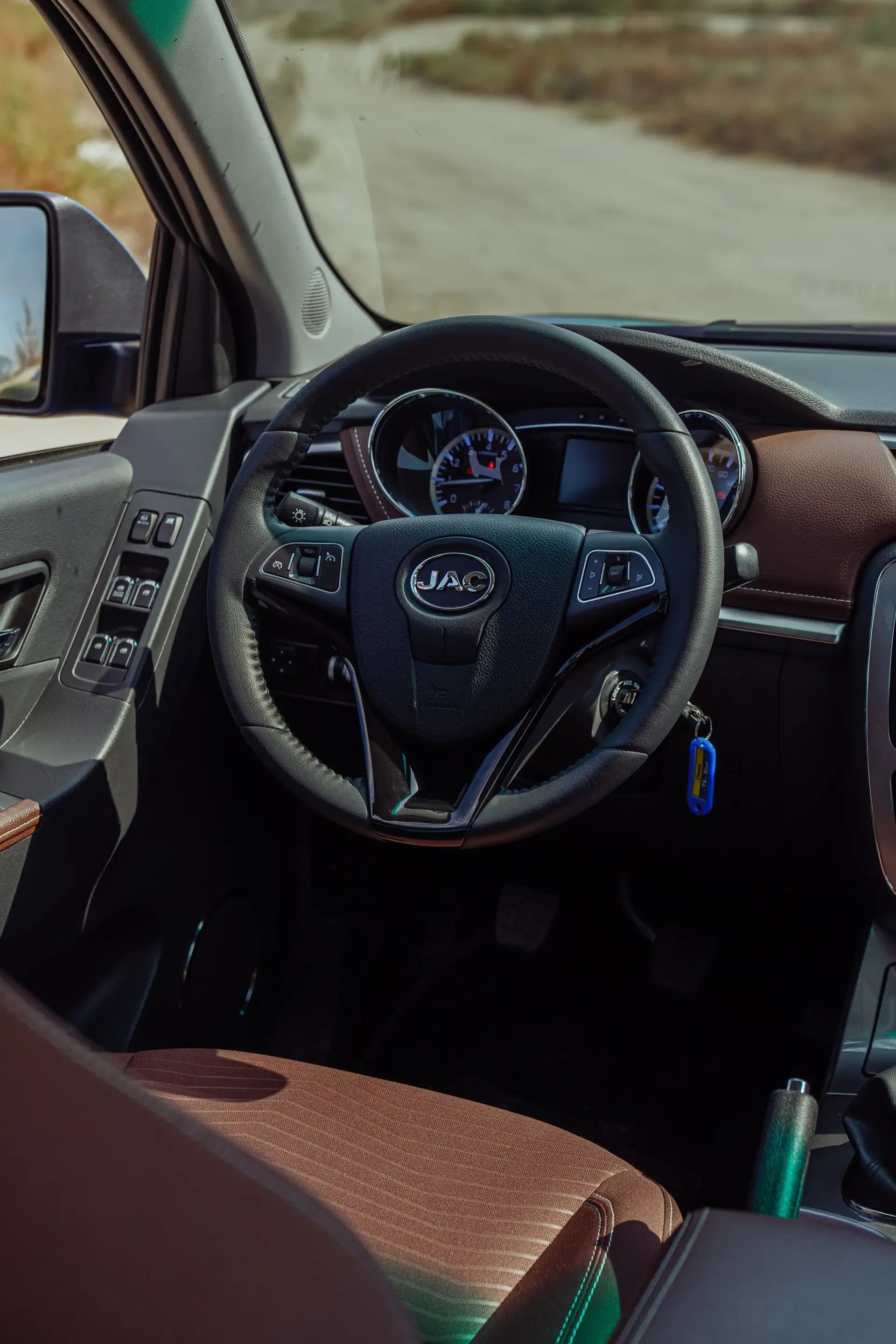 Multifunctional Steering Wheel